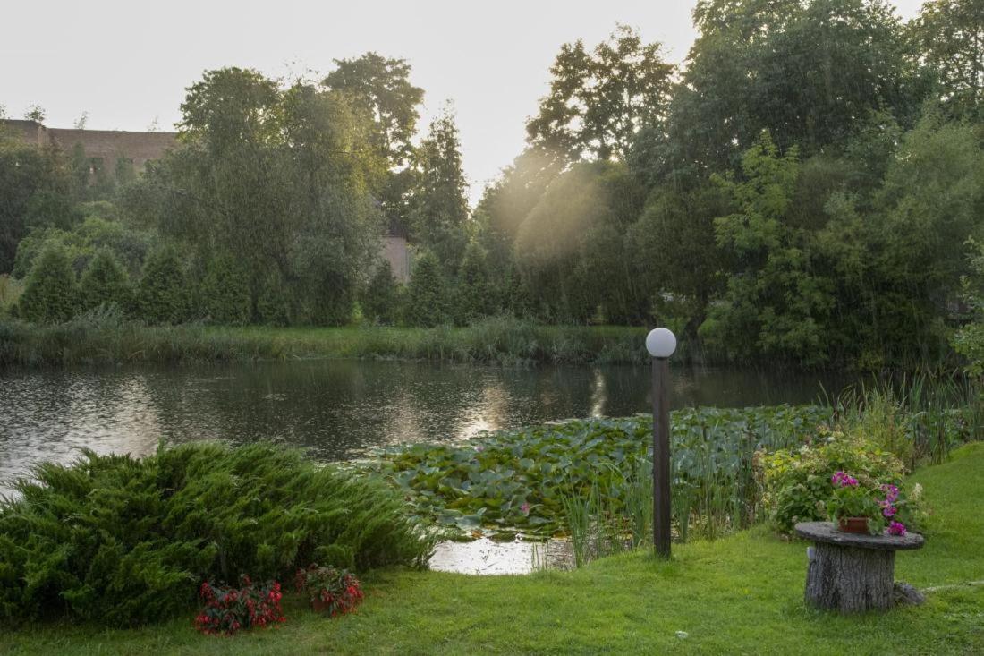 Brivdienu Maja Amatnieki Villa Kuldīga Buitenkant foto